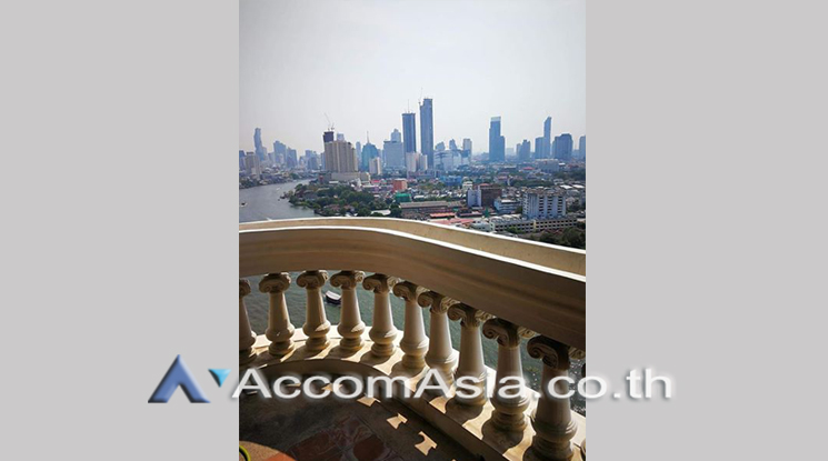  1  3 br Condominium For Sale in Silom ,Bangkok  at Bangkok River Park AA23078
