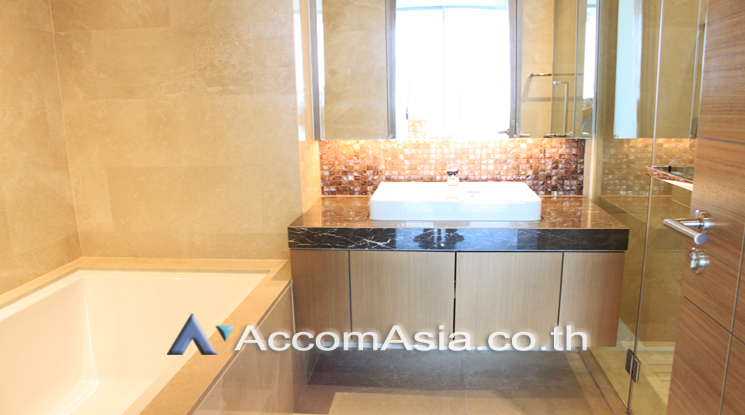 9  2 br Condominium for rent and sale in Ploenchit ,Bangkok BTS Ratchadamri at Magnolias Ratchadamri Boulevard AA23121