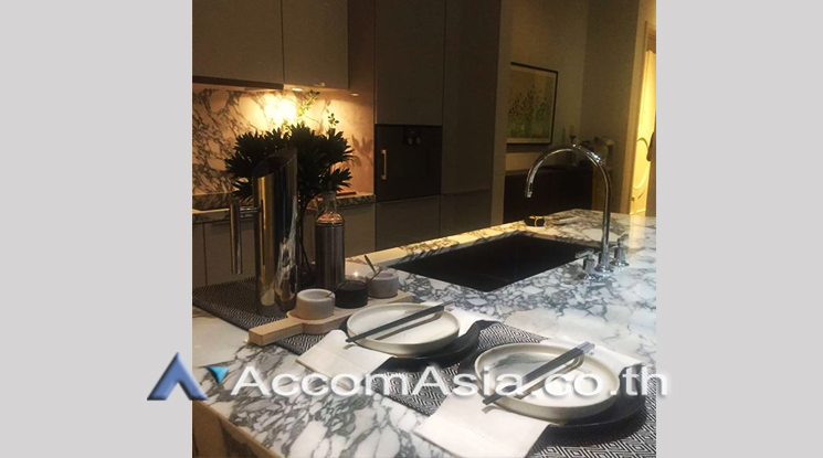 5  2 br Condominium For Sale in Silom ,Bangkok BTS Chong Nonsi at The Ritz Carlton Residences AA23126