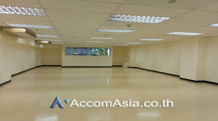 unit Office space For Rent in Sukhumvit, Bangkok  near BTS Nana (AA23127)