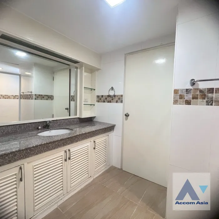 11  3 br Apartment for rent and sale in Sukhumvit ,Bangkok BTS Phrom Phong at Family Size Residence Starting at 280 Sqm AA23172