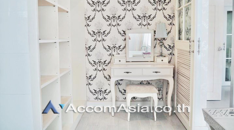 9  1 br Condominium For Rent in Sukhumvit ,Bangkok BTS Ekkamai at D65 AA23188