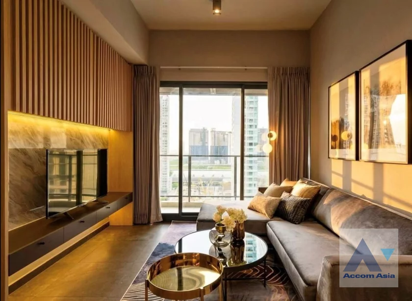  2  1 br Condominium for rent and sale in Sukhumvit ,Bangkok MRT Phetchaburi at The Lofts Asoke AA23202