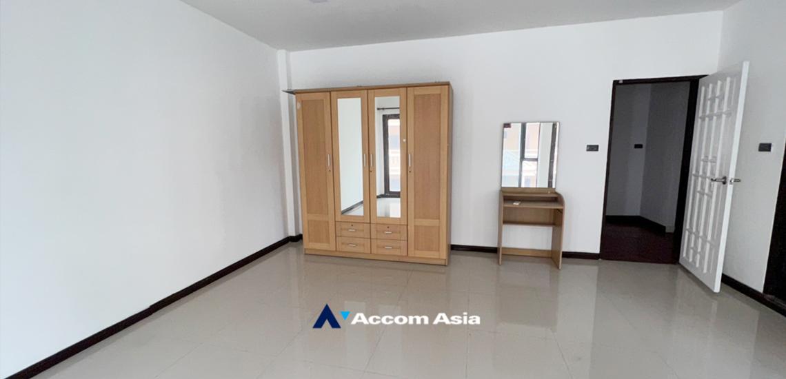 6  5 br Townhouse For Rent in Sukhumvit ,Bangkok BTS Thong Lo at Thonglo Classic Home AA23233
