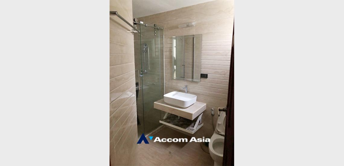 13  5 br Townhouse For Rent in Sukhumvit ,Bangkok BTS Thong Lo at Thonglo Classic Home AA23233