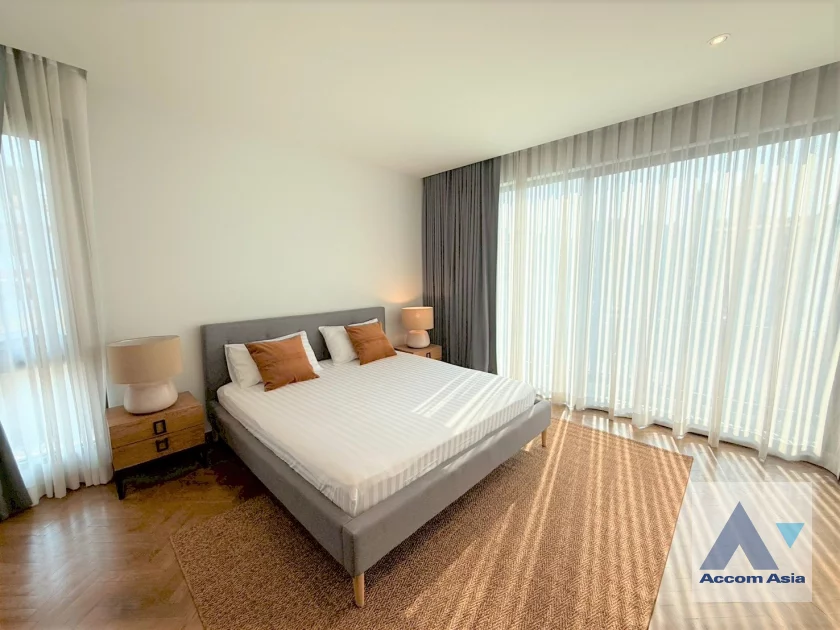 16  4 br House For Rent in Sukhumvit ,Bangkok BTS Phrom Phong AA23289