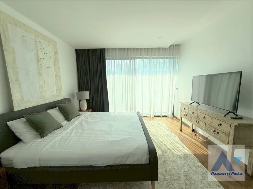 28  4 br House For Rent in Sukhumvit ,Bangkok BTS Phrom Phong AA23289