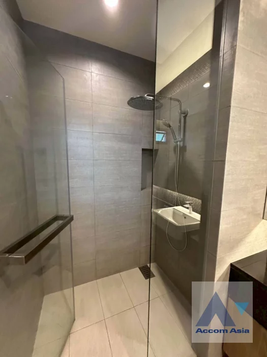 10  4 br House for rent and sale in Sukhumvit ,Bangkok BTS Phrom Phong AA23292