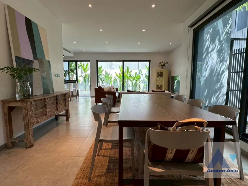  1  4 br House for rent and sale in Sukhumvit ,Bangkok BTS Phrom Phong AA23292