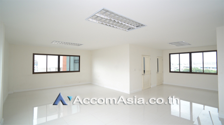  2  Studio Office Space For Rent in Rama 3 ,Bangkok BRT Wat Dan at Mahatun Rama 3 AA23306