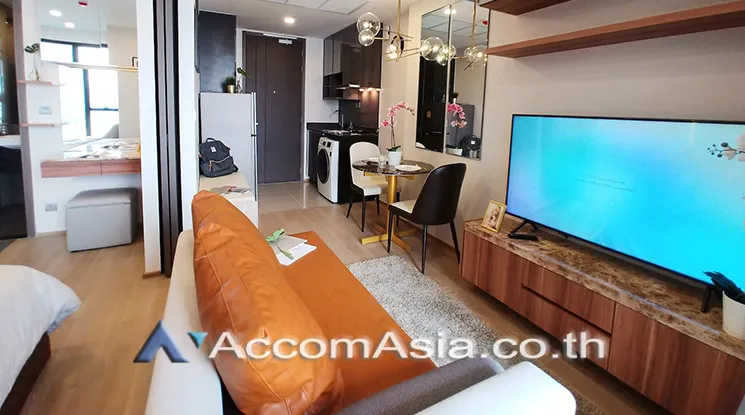 unit 1 Bedroom  Condominium For Rent in Silom, Bangkok  near MRT Sam Yan (AA23318)