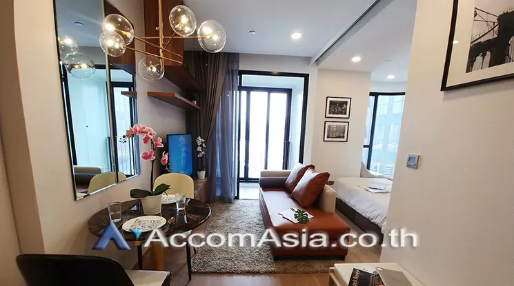 unit 1 Bedroom  Condominium For Rent in Silom, Bangkok  near MRT Sam Yan (AA23318)