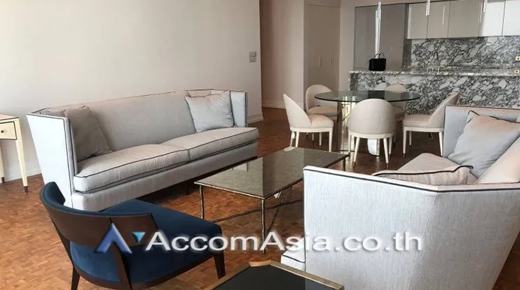 unit 3 Bedrooms  Condominium For Rent in Silom, Bangkok  near BTS Chong Nonsi (AA23391)