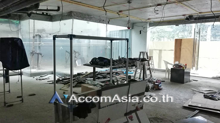  1  Retail / Showroom For Rent in Sukhumvit ,Bangkok BTS Asok AA23452