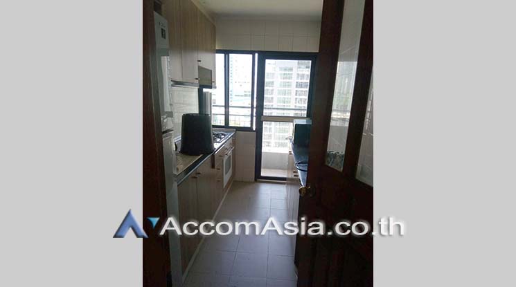  1  2 br Condominium For Sale in Sukhumvit ,Bangkok BTS Nana at Liberty Park 2 AA23474