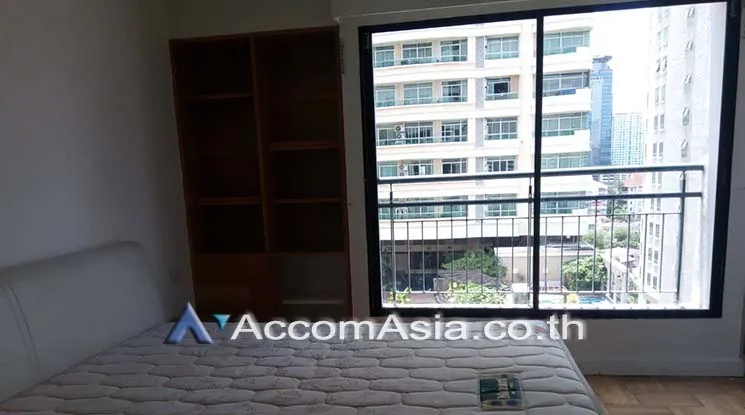 unit 2 Bedrooms  Condominium For Sale in Sukhumvit, Bangkok  near BTS Nana (AA23474)