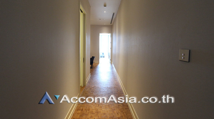 12  3 br Condominium For Rent in Silom ,Bangkok BTS Chong Nonsi at The Ritz Carlton Residences AA23587