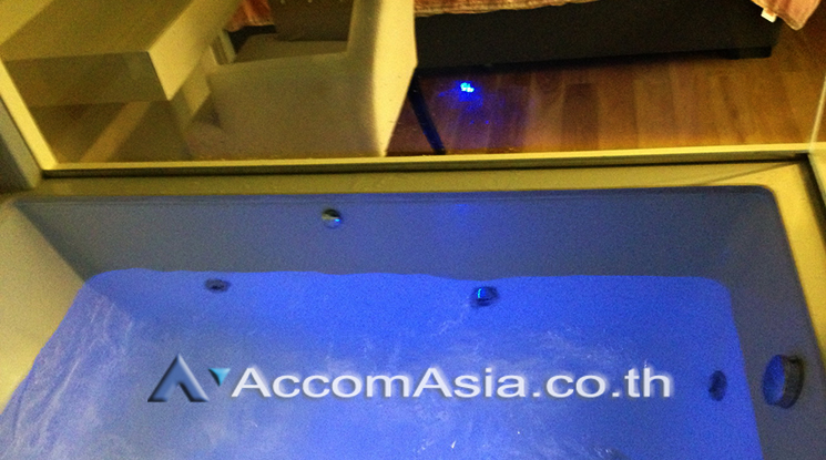 4  1 br Condominium For Rent in Silom ,Bangkok BTS Chong Nonsi at The Address Sathorn AA23693