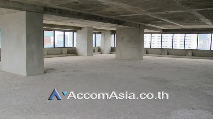 unit Office space For Rent in Silom, Bangkok  near BTS Sala Daeng (AA23701)