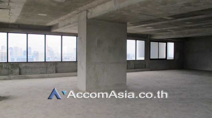 8  Office Space For Rent in Silom ,Bangkok BTS Sala Daeng at Skulthai Surawong AA23701