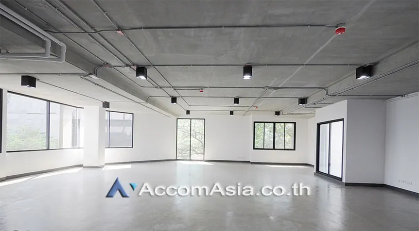 unit Office space For Rent in Sukhumvit, Bangkok  near BTS Thong Lo (AA23707)