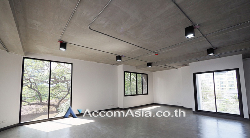  1  Office Space For Rent in Sukhumvit ,Bangkok BTS Thong Lo at 111 We space AA23707