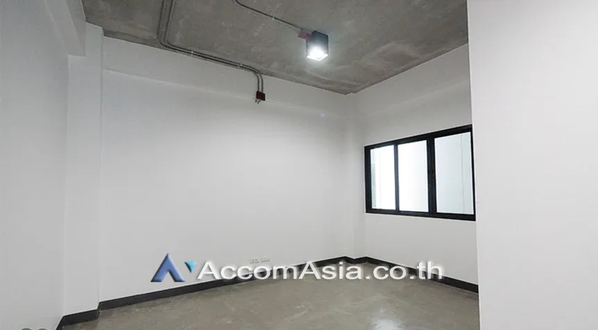 unit Office space For Rent in Sukhumvit, Bangkok  near BTS Thong Lo (AA23714)