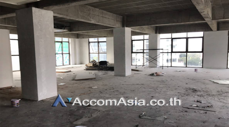  2  Office Space For Rent in Sukhumvit ,Bangkok BTS Phrom Phong at Office space near Phrom Phong AA23724