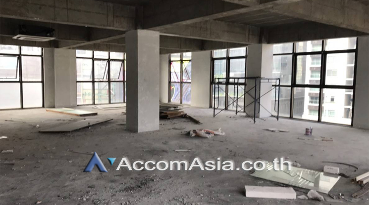  1  Office Space For Rent in Sukhumvit ,Bangkok BTS Phrom Phong at Office space near Phrom Phong AA23724