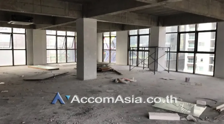 unit Office space For Rent in Sukhumvit, Bangkok  near BTS Phrom Phong (AA23724)