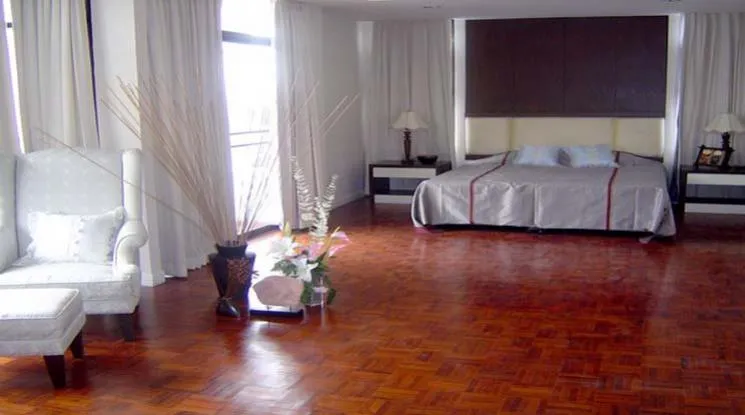 unitPet friendly |  3 Bedrooms  Apartment For Rent & Sale in Sukhumvit, Bangkok  near BTS Phrom Phong (2017501)