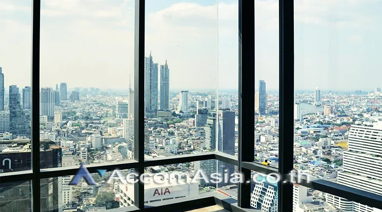 unit 1 Bedroom  Condominium For Sale in Silom, Bangkok  near BTS Chong Nonsi (AA23928)