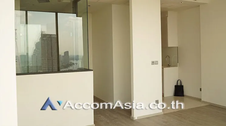 unit 1 Bedroom  Condominium For Sale in Silom, Bangkok  near BTS Chong Nonsi (AA23928)