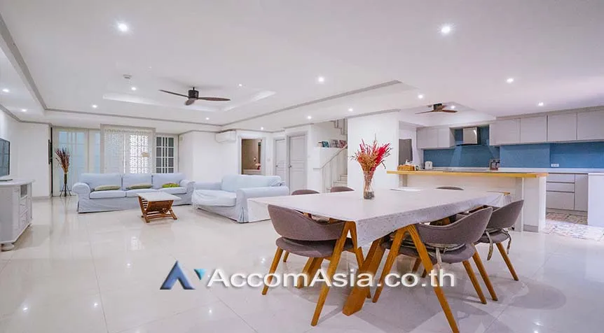 Duplex Condo | Supalai Place   Condominium  4 Bedroom for Sale & Rent BTS Phrom Phong in Sukhumvit Bangkok