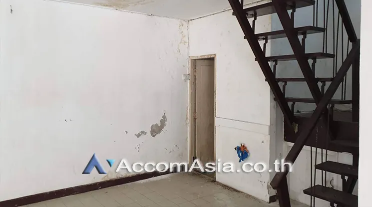 unitHome Office |  2 Bedrooms  House For Rent in Ploenchit, Bangkok  near MRT Lumphini (AA24101)