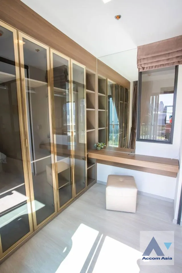 12  1 br Condominium For Rent in Ploenchit ,Bangkok BTS Ploenchit at Life One Wireless AA24104