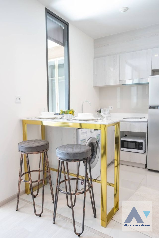  1  1 br Condominium For Rent in Ploenchit ,Bangkok BTS Ploenchit at Life One Wireless AA24104