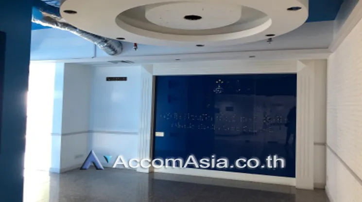 unit Office space For Rent in Charoen Nakhon, Bangkok  near BTS Krung Thon Buri - BTS Wongwian Yai (AA24121)