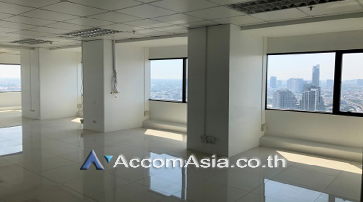 5  Office Space For Rent in Charoen Nakhon ,Bangkok BTS Krung Thon Buri - BTS Wongwian Yai at Sinn Sathorn Tower AA24121