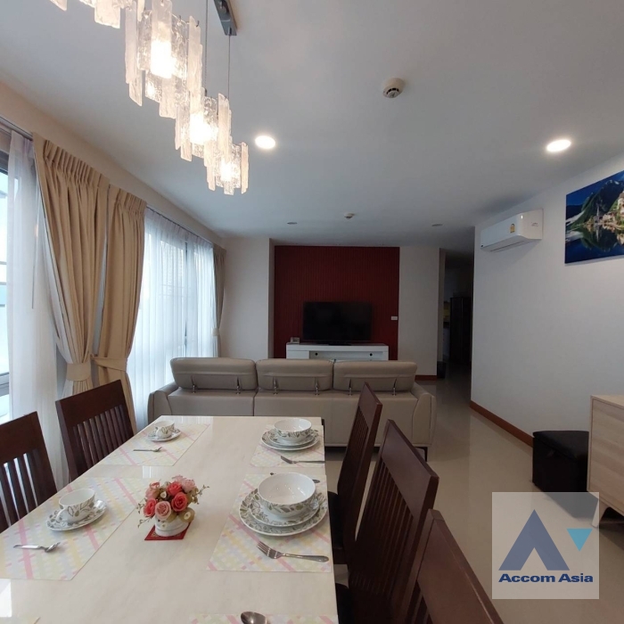 4  3 br Apartment For Rent in Sukhumvit ,Bangkok BTS Phrom Phong at Perfect Location Apartment in the heart of Phrom Phong AA24126