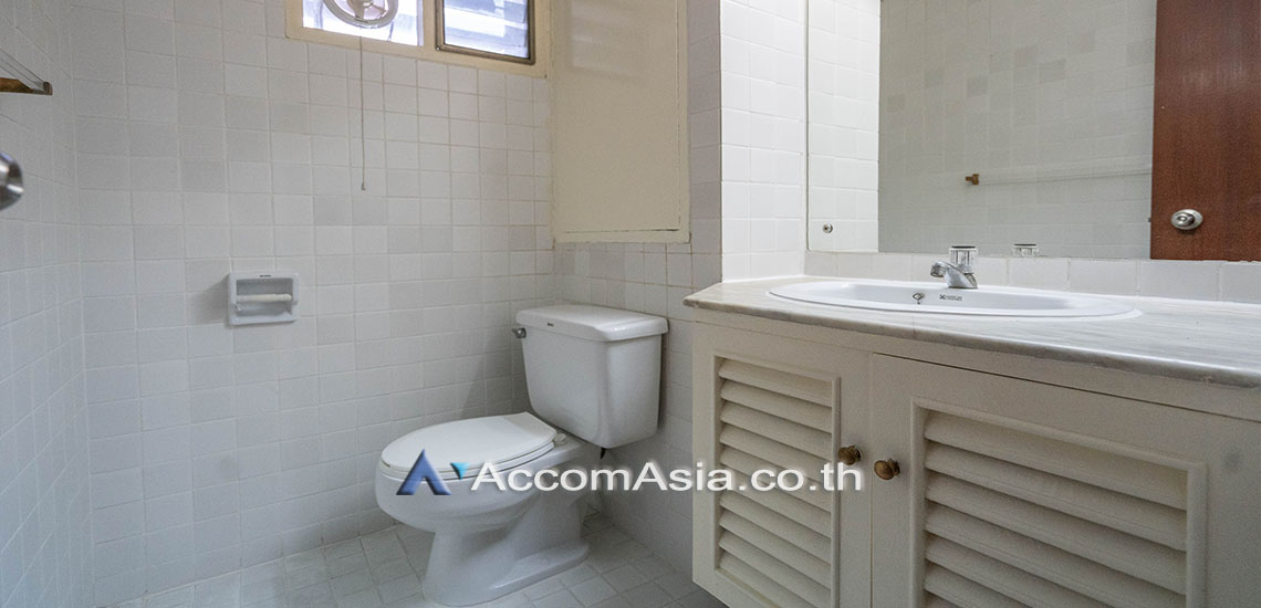 9  3 br Apartment for rent and sale in Sukhumvit ,Bangkok BTS Phrom Phong at Suite For Family AA24172