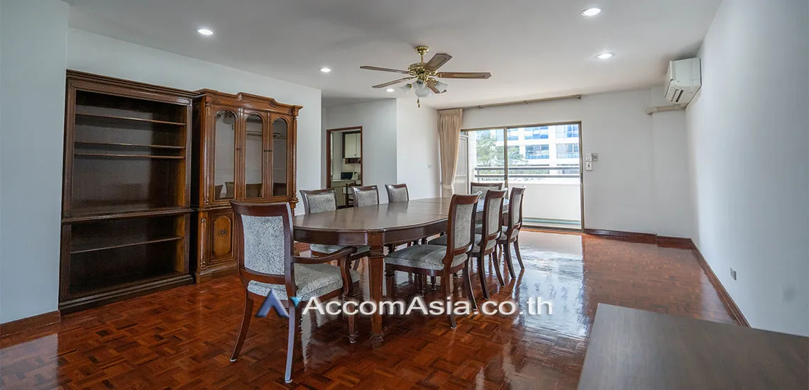 unitPet friendly |  3 Bedrooms  Apartment For Rent & Sale in Sukhumvit, Bangkok  near BTS Phrom Phong (AA24172)
