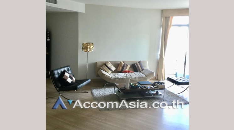  2  1 br Condominium For Sale in Charoen Nakhon ,Bangkok BTS Krung Thon Buri at Baan Sathorn Chaophraya AA24238
