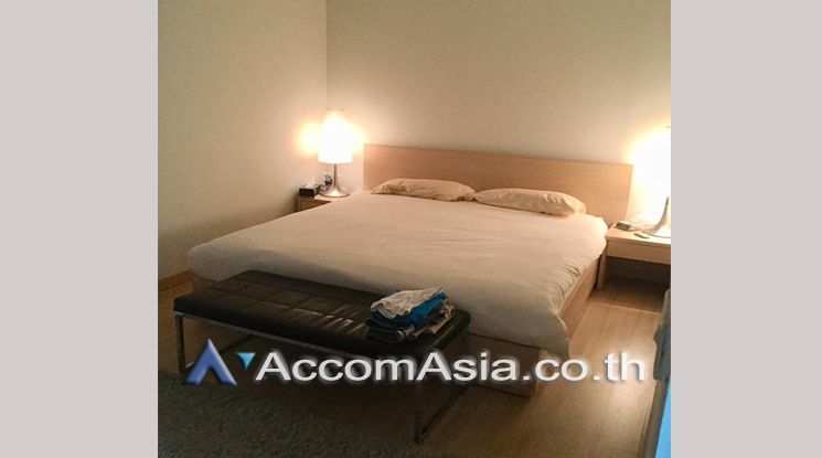  1  1 br Condominium For Sale in Charoen Nakhon ,Bangkok BTS Krung Thon Buri at Baan Sathorn Chaophraya AA24238