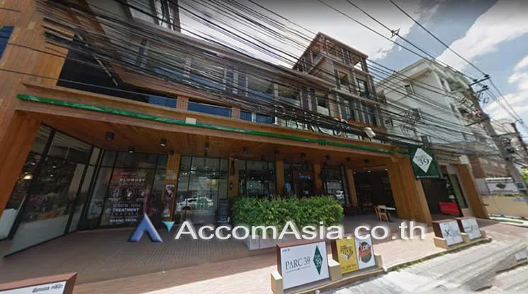 unit Retail / showroom For Rent in Sukhumvit, Bangkok  near BTS Phrom Phong (AA24264)