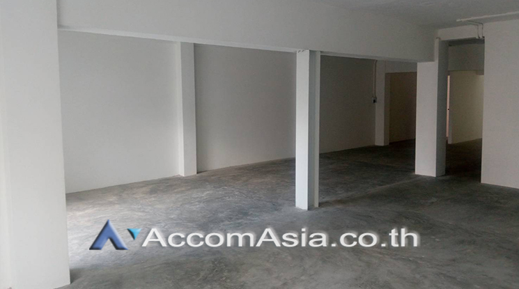 4  Shophouse For Rent in Sukhumvit ,Bangkok BTS Phrom Phong AA24283