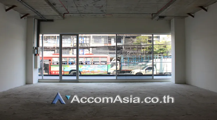 6  Office Space For Rent in Sukhumvit ,Bangkok BTS Phra khanong at Summer Hub AA24297