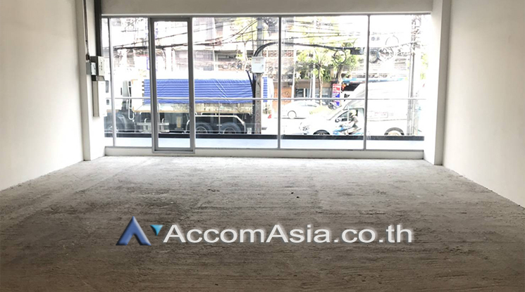  1  Office Space For Rent in Sukhumvit ,Bangkok BTS Phra khanong at Summer Hub AA24297