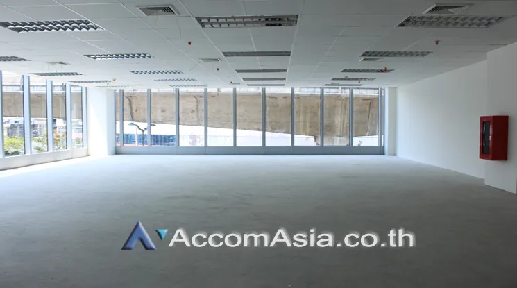 unit Office space For Rent in Sukhumvit, Bangkok  near BTS Phra khanong (AA24299)
