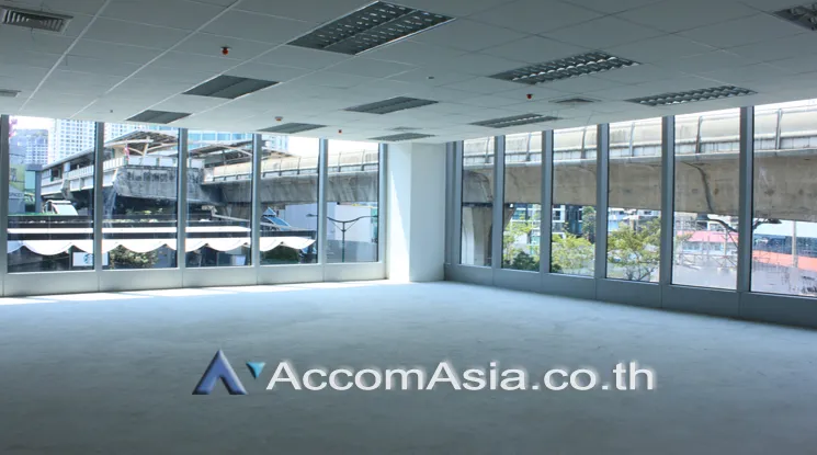 7  Office Space For Rent in Sukhumvit ,Bangkok BTS Phra khanong at Summer Hub AA24299